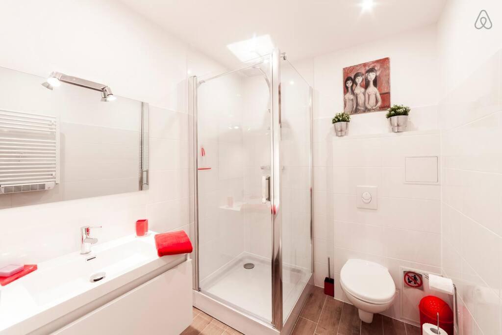 Le Studio De La Place Saint-Jean Du Vieux Lyon Ail Экстерьер фото